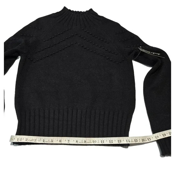 Elegant Black Mock Neck Knit Sweater - New with Tags - Picture 11 of 14